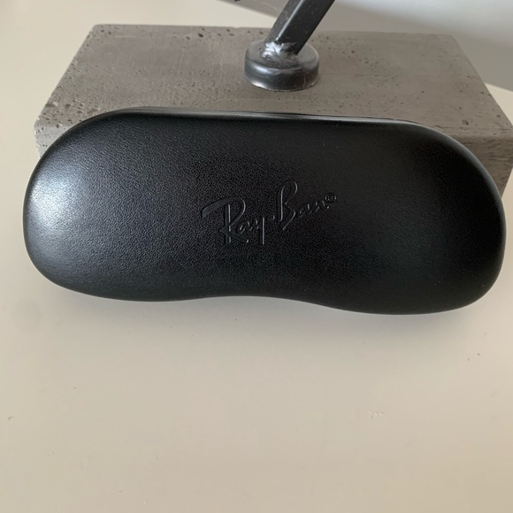 Ray Ban Glasses Case - Picture 1 of 5